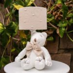 Abajur com Cúpula em Tricot Alto Relevo