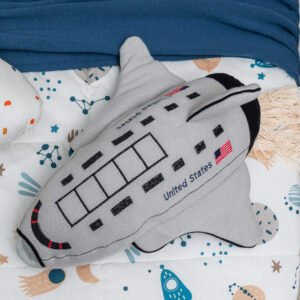 Almofada Formato Ônibus Espacial em Tricot