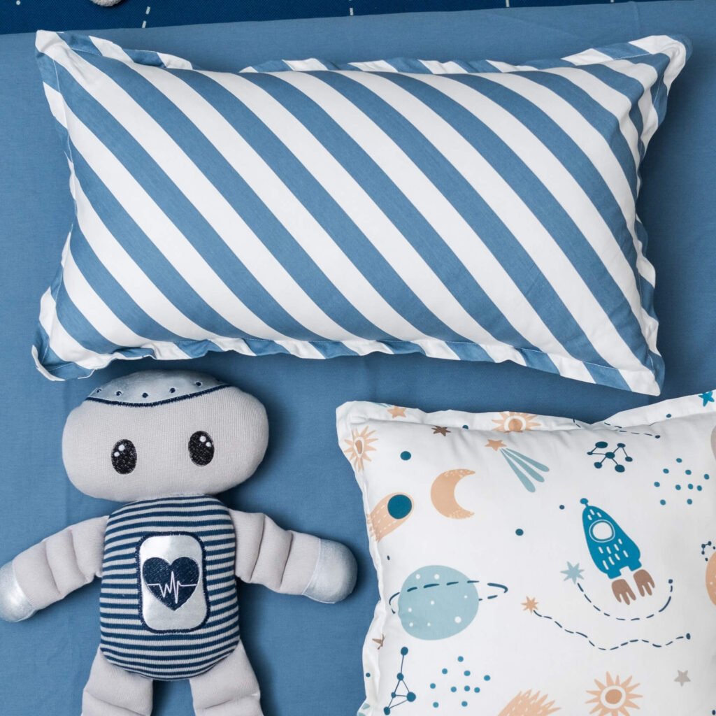 Almofada em Algodão Estampado Listras Azuis