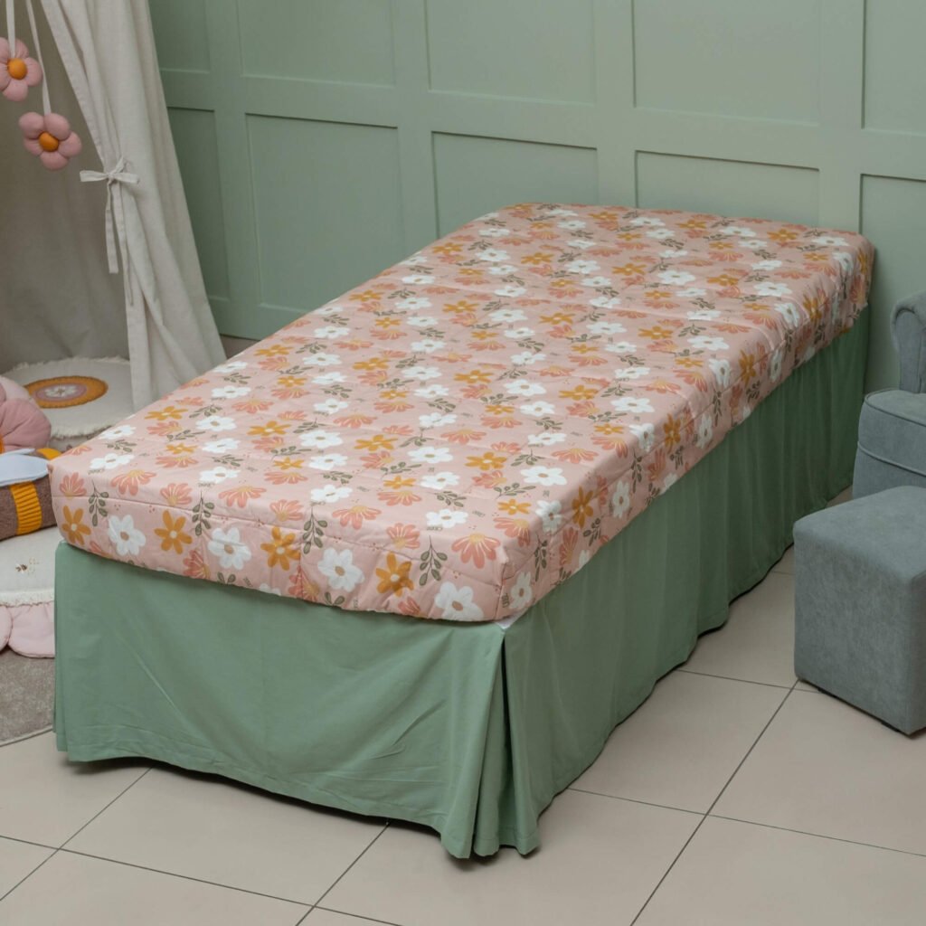 Edredom Solteiro com Elástico em Algodão Estampado Floral