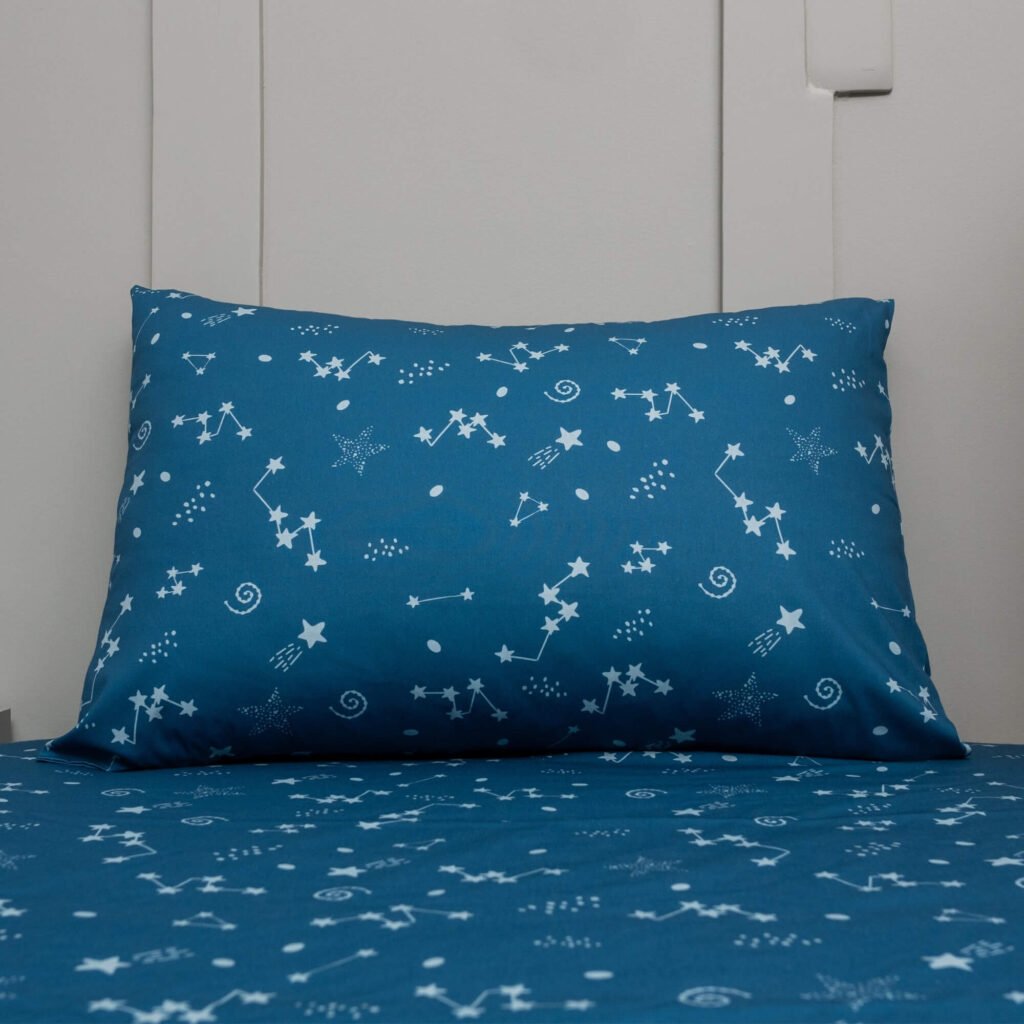 Encosto em Algodão Estampado Cosmos Matelassado
