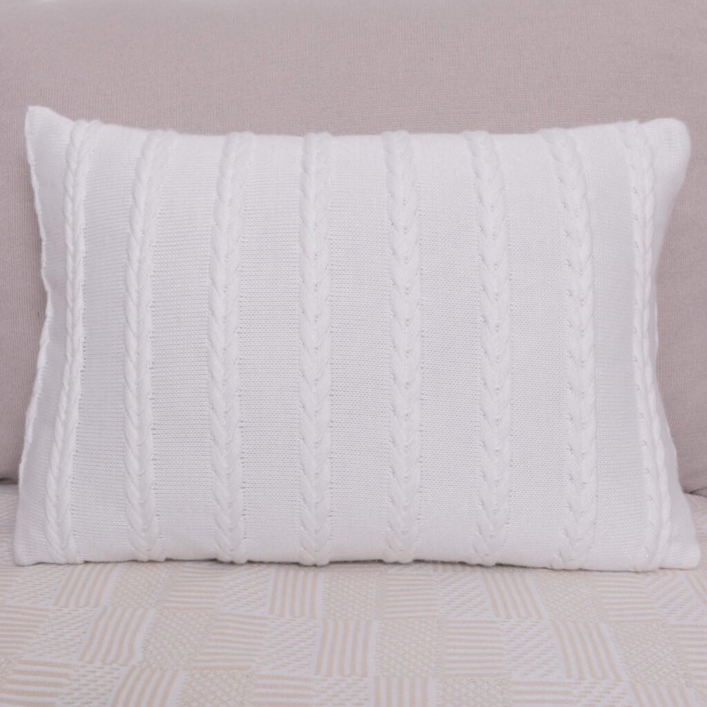 Almofada em Tricot Trama Off White Flick