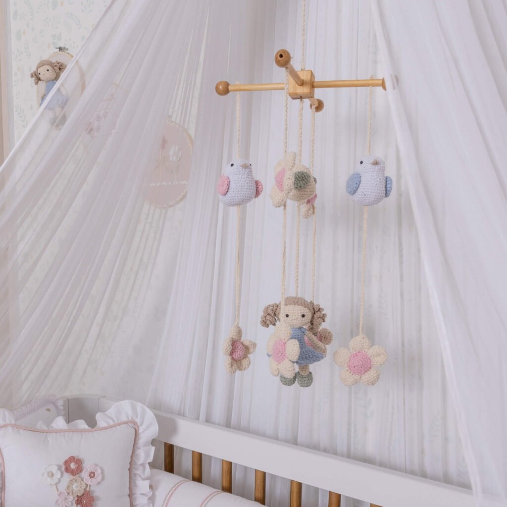 Móbile Decorativo Passarinhos em Amigurumi Meninice