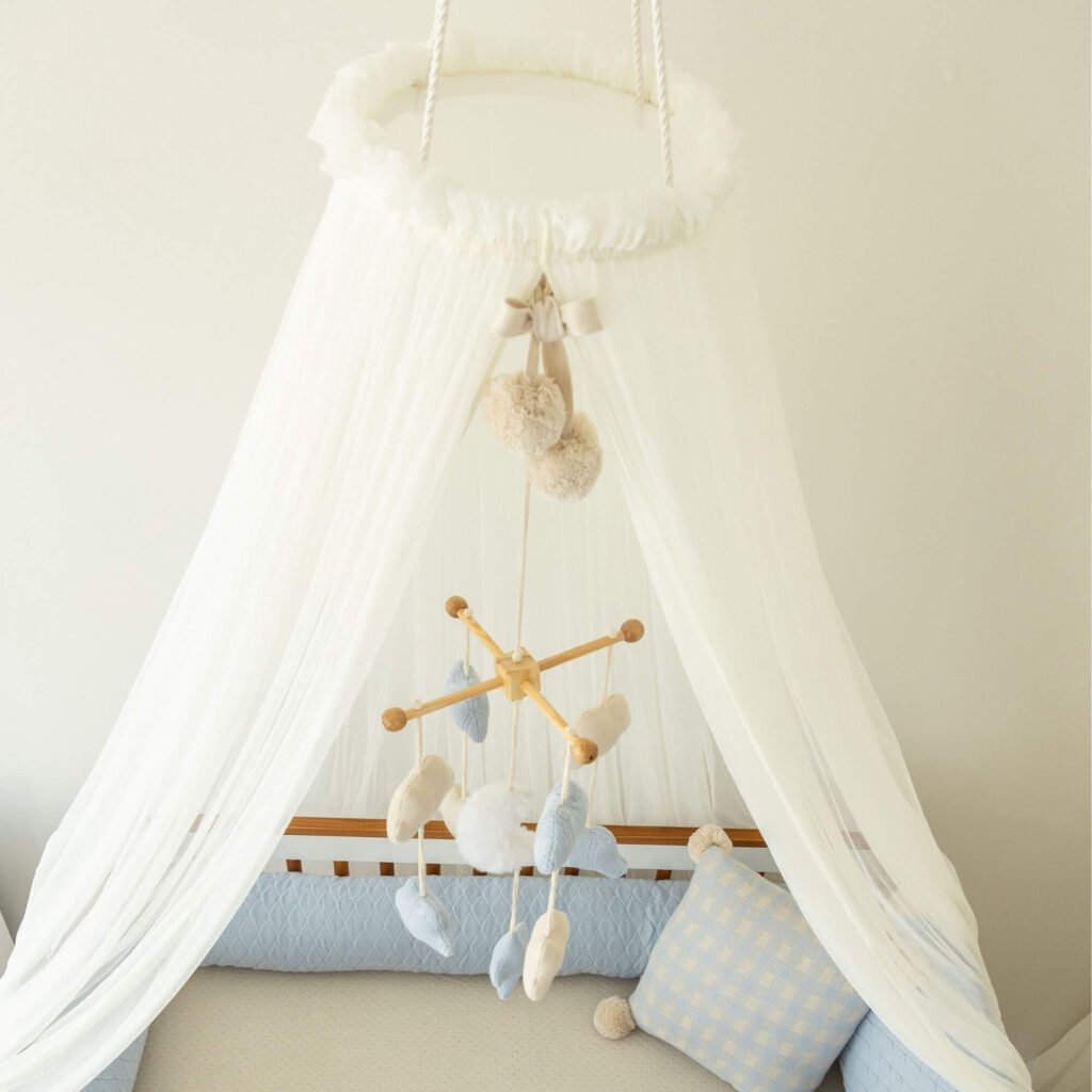 Mosquiteiro de Teto em Tule de Malha Off White Bento