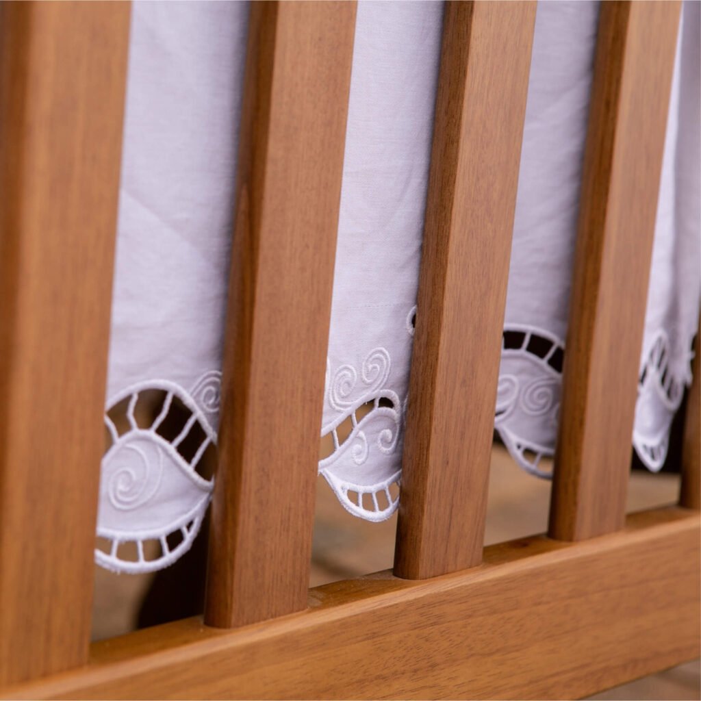 Saia de Berço 02 Lados em Richelieu Noah