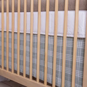 Saia de Berço Curta em Tricot Xadrez Fazendinha