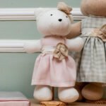 Ursa de Nicho com Vestido Rosa Mel